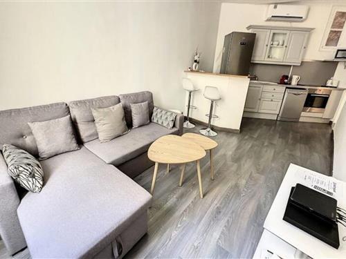 Holiday Home/Apartment - 4 persons -  - 06400 - Cannes