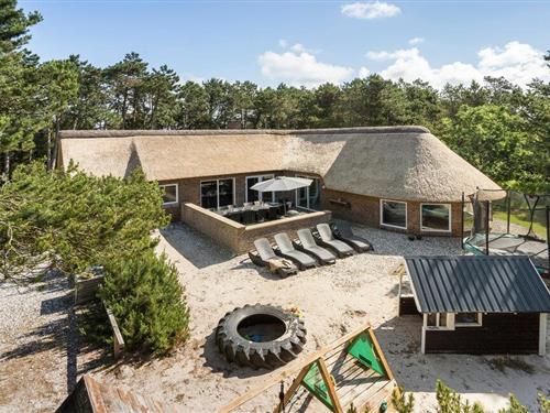 Sommerhus - 12 personer -  - Lyngvejen - Klegod - 6950 - Ringkøbing