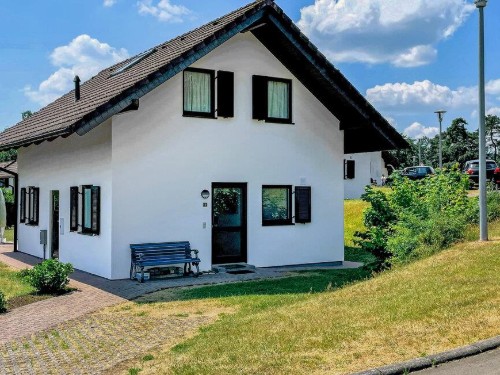 Sommerhus - 8 personer -  - Seepark, Dorf 4 FH - 36275 - Kirchheim/Hessen