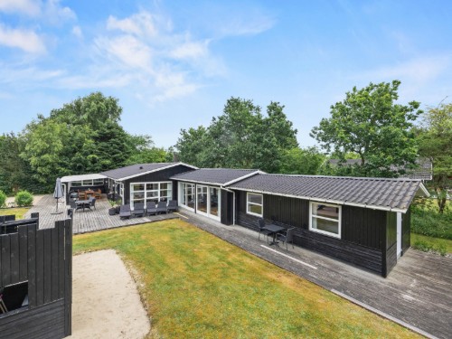Sommerhus - 10 personer -  - Blomstervangen - Jegum - 6840 - Oksbøl
