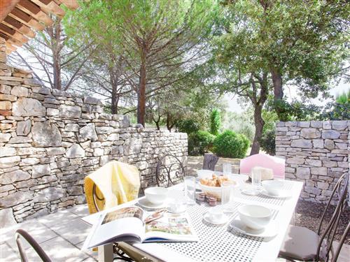 Holiday home - 8 persons -  - Gordes - 84220