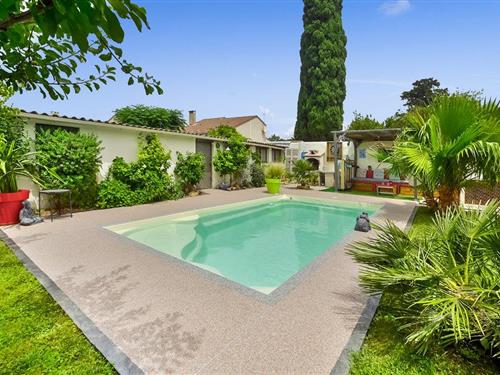 Holiday home - 6 persons -  - Allée des Bleuets - 84130 - Le Pontet