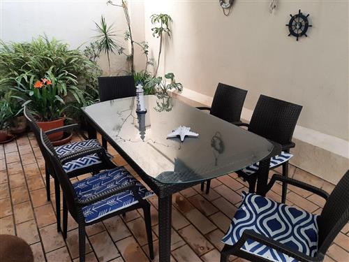 Holiday Home/Apartment - 5 persons -  - Calle Huerta del Obispo - 11008 - Cadiz