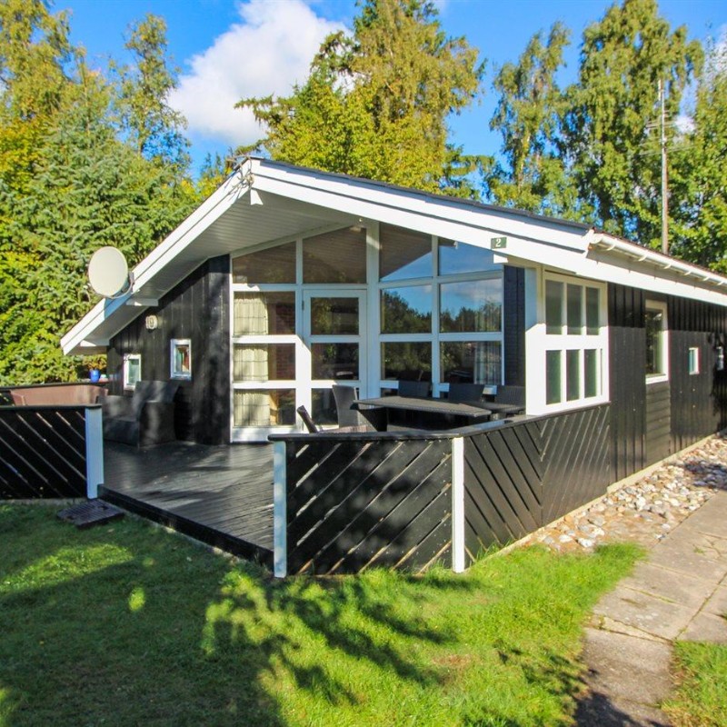 Sommerhus - 6 personer -  - Bogfinkevej - Marielyst - 4873 - Væggerløse