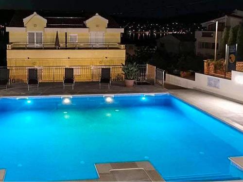 Ferielejlighed - 4 personer -  - Planikovica V/ - Ciovo-Okrug Gornji - 21223 - Okrug Gornji