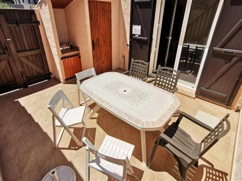 Holiday Home/Apartment - 6 persons -  - 11370 - Leucate