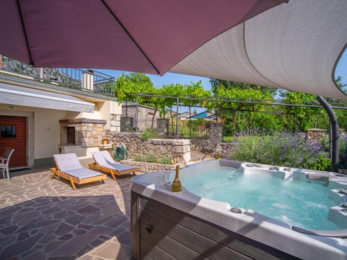 Ferienhaus - 6 Personen -  - Crikvenica - 51253