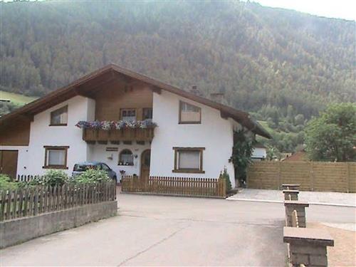 Ferienhaus - 4 Personen -  - Gartenland - 6531 - Ried Im Oberinntal