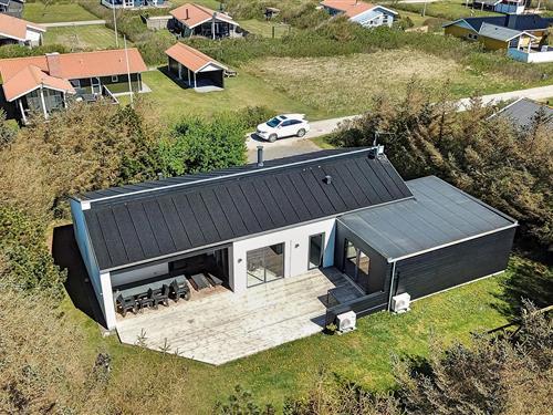 Sommerhus - 8 personer -  - Neerlandiavej - Vejlby Klit - 7673 - Harboøre