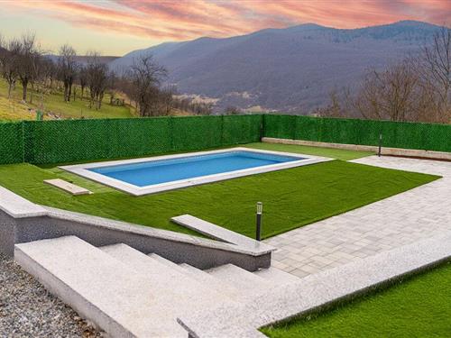 Sommerhus - 10 personer -  - Kuterevo - Kuterevo - 53220 - Otocac