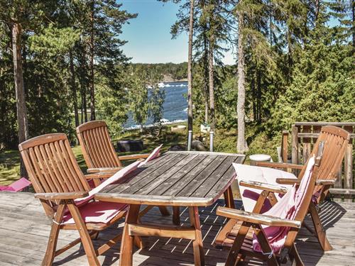 Holiday home - 4 persons -  - Stamvägen - 139 74 - Djurhamn