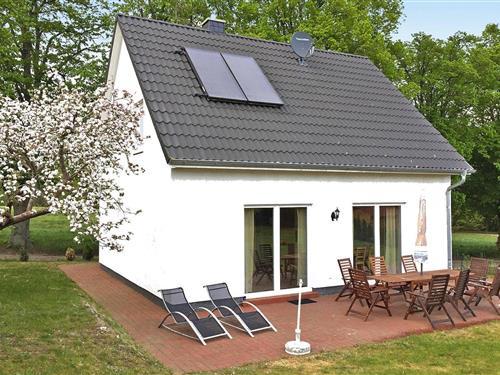 Fritidshus - 8 personer -  - 19395 - Plau Am See