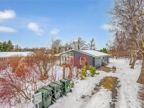 Holiday home - 4 persons -  - Præstekravevej - Følle Strand - 8410 - Rønde