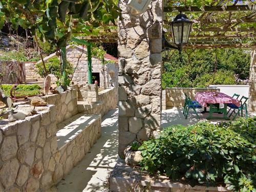 Holiday apartment - 4 persons -  - 20225 - Babino Polje