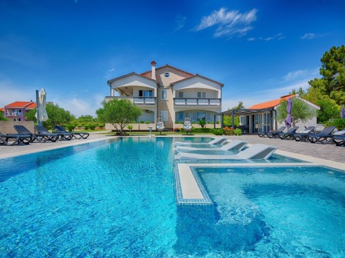 Holiday apartment - 4 persons -  - Ulica Šetnica Jadro - 23234 - Vir