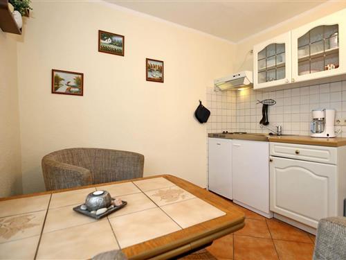 Holiday Home/Apartment - 2 persons -  - Poststraße - 18225 - Ostseebad Kühlungsborn