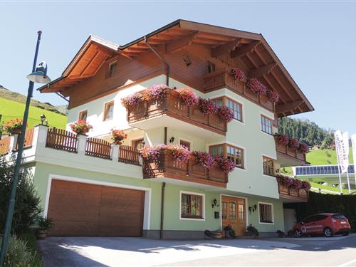 Holiday Home/Apartment - 5 persons -  - Unterbergstrasse - 5611 - Grossarl