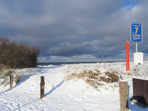 Ferienwohnung - 3 Personen -  - Schulweg - 18347 - Wustrow