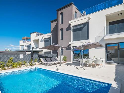 Holiday home - 4 persons -  - Radmani - Porec-Radmani - 52440 - Radmani