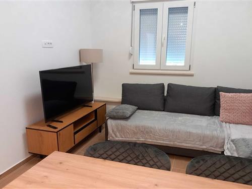 Holiday apartment - 6 persons -  - 21412 - Pucisca