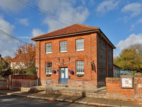 Holiday home - 8 persons -  - NR20 5DA - Hindolveston