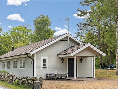 Holiday home - 4 persons -  - Södra Tjurkövägen - Karlskrona - 37363 - Tjurkö