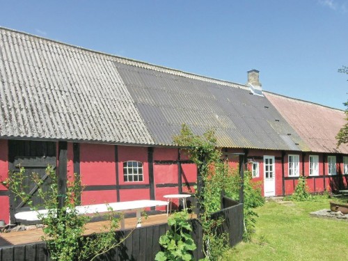 Fritidshus - 6 personer -  - Skolevejen - Poulsker - 3730 - Nexø