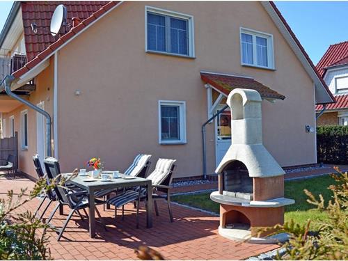 Sommerhus - 4 personer -  - 18551 - Glowe