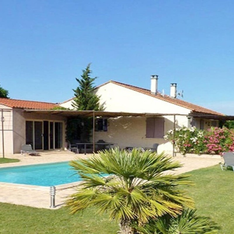 Sommerhus - 8 personer -  - 30200 - Saint Michel D'euzet