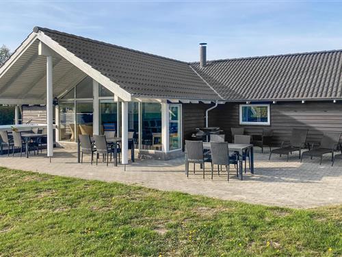 Sommerhus - 12 personer -  - Vibelunden - Kramnitze Strand - 4970 - Rødby