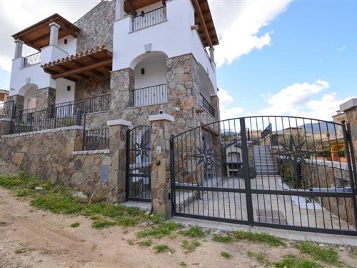 Ferieleilighet - 4 personer -  - Via Sulcis - 09040 - Olia Speciosa