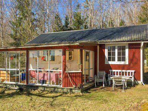 Holiday home - 6 persons -  - Norra Mållsjövägen - Kallinge/Ronneby - 372 92 - Kallinge