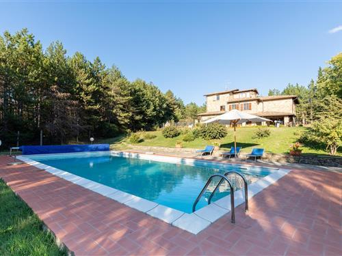 Holiday Home/Apartment - 12 persons -  - Castello di Tocerano - Citta´Di Castello - 06010 - Monte S.M.Tiberina Pg