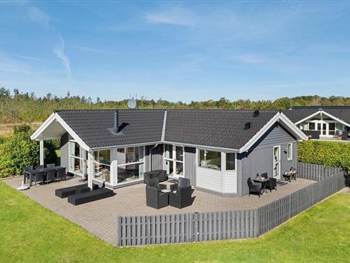 Sommerhus - 7 personer -  - Solbærhaven - Øster Hurup - 9560 - Hadsund
