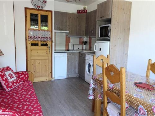 Holiday Home/Apartment - 4 persons -  - 73710 - Pralognan-La-Vanoise