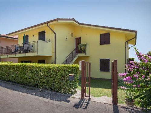 Semesterhus/Semesterlägenhet - 4 personer -  - 37011 - Bardolino