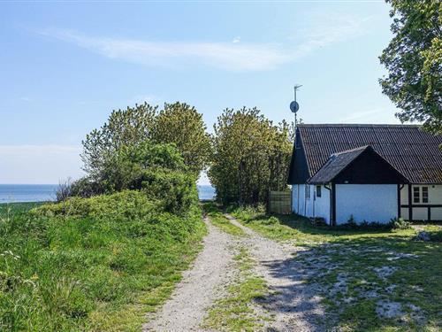 Sommerhus - 5 personer -  - Sdr. Landevej - Boderne - 3720 - Åkirkeby