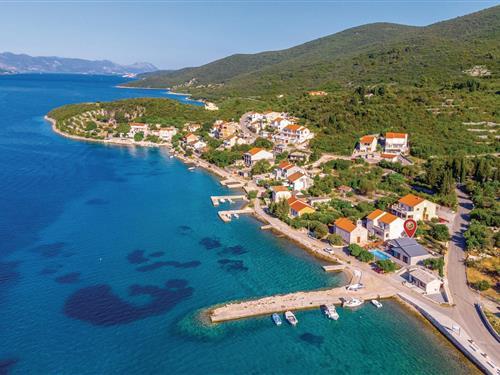 Holiday home - 8 persons -  - Kneze - Korcula-Kneze - 20264 - Kneze