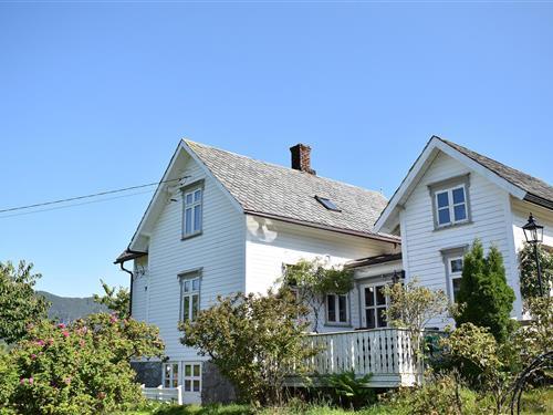 Sommerhus - 6 personer -  - Mehusvegen - Halsnøy/Kvinnherad - 5457 - Høylandsbygd
