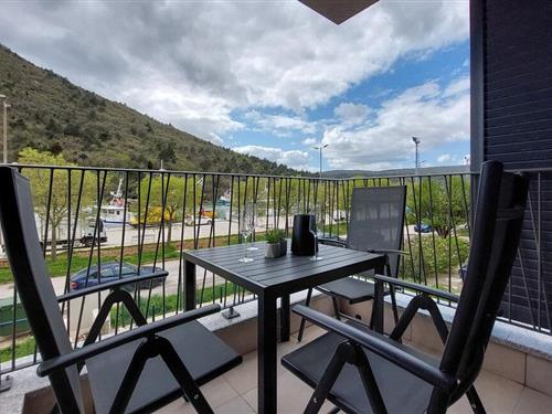 Holiday apartment - 4 persons -  - Plomin Luka 2 b, App. - Labin-Plomin Luka - 52234 - Plomin Luka