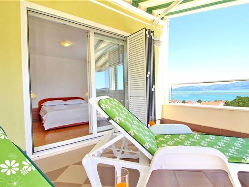 Holiday Home/Apartment - 5 persons -  - 20246 - Drace