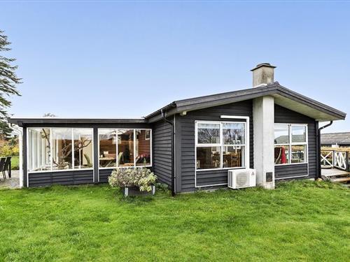 Sommerhus - 8 personer -  - Kirkeager - Saksild - 8300 - Odder