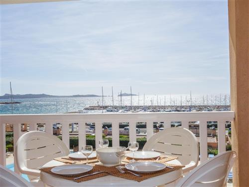 Holiday apartment - 4 persons -  - Six Fours La Coudoulière - 83140