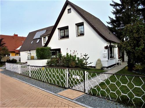 Feriehus / leilighet - 2 personer -  - Rosenberg - 18374 - Zingst