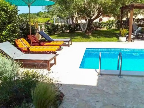 Holiday home - 6 persons -  - Rogovici - Porec-Rogovici - 52465 - Rogovici