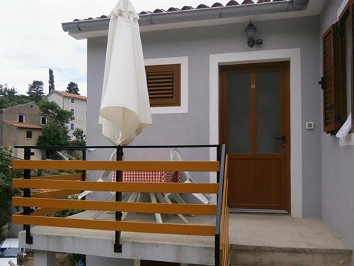 Holiday Home/Apartment - 5 persons -  - Valun - 51557 - Valun