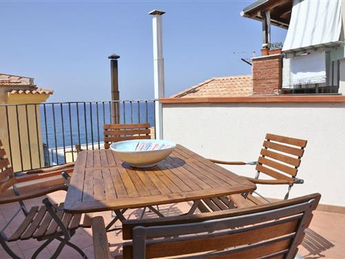 Holiday Home/Apartment - 4 persons -  - Cortile San Sebastiano - 90015 - Cefalù