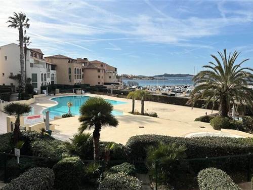 Holiday apartment - 4 persons -  - 83140 - Six Fours Les Plages