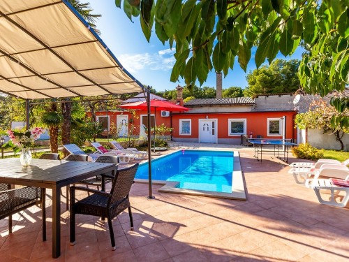 Holiday home - 12 persons -  - Marsovo polje - 52100 - Pula