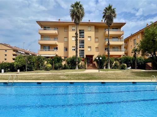 Holiday Home/Apartment - 4 persons -  - 17256 - Pals